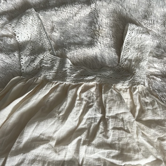 Madewell cream color top. - Picture 5 of 8